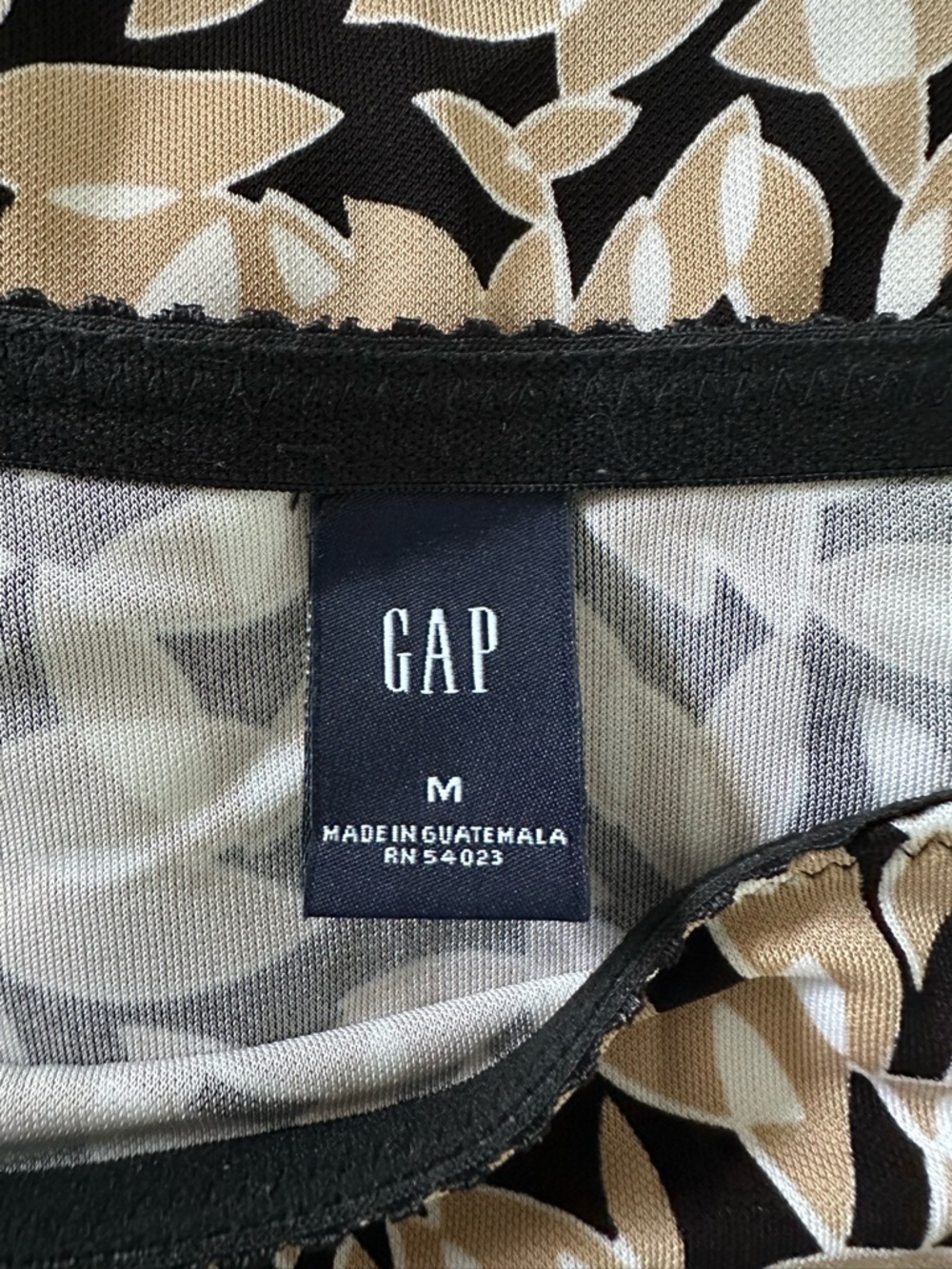GAP Floral A-Line Skirt Black Tan White Side Slits Size Medium - Picture 3 of 4